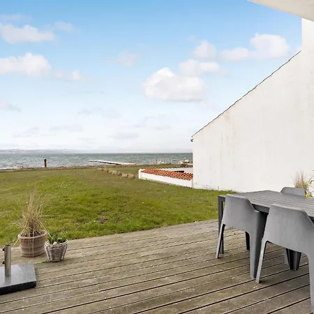 Amazing In With House Sea View *