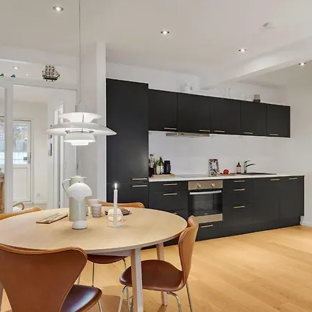 Apartament Amazing In With House Sea View